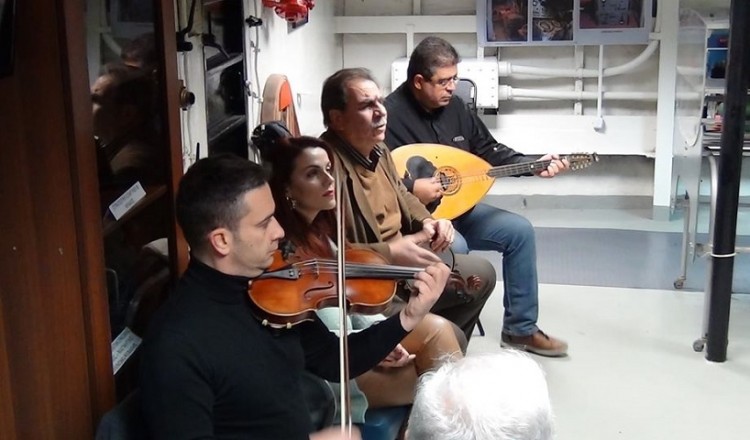 Σμυρναίικη βραδιά από την Ομάδα Φίλων Θ/Κ Αβέρωφ και Α/Τ Βέλος