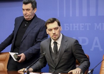 Ουκρανία: Παραιτήθηκε ο πρωθυπουργός Ολέξι Χοντσαρούκ