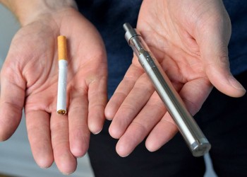Εγκεφαλικό – Πώς συνδέεται με παραδοσιακό και ηλεκτρονικό τσιγάρο