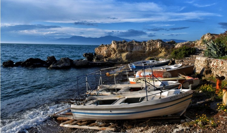 Αίθριος καιρός σήμερα, με θερμοκρασίες που θα φτάσουν στα ηπειρωτικά τους 36 με 37 βαθμούς Κελσίου