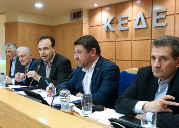 Θεσπίζονται εθνικός διοικητής και 13 περιφερειακοί συντονιστές για τη διαχείριση κρίσεων και φυσικών καταστροφών