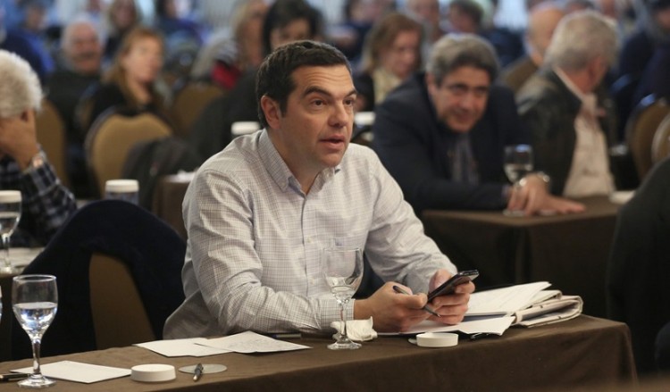 ΣΥΡΙΖΑ: «Ναι» στις προτάσεις Τσίπρα για τον οδικό χάρτη προς το συνέδριο