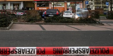 Γερμανία: Ακροδεξιός ο μακελάρης στη Χάναου – 9 νεκροί έξω από μπαρ, νεκρή και η μητέρα του