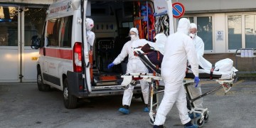 Πάνω από 422.000 νεκροί παγκοσμίως από τον νέο κορονοϊό