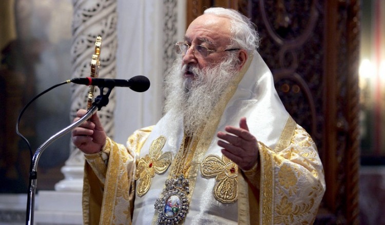 Έφυγε από τη ζωή ο μητροπολίτης πρώην Πειραιώς Καλλίνικος
