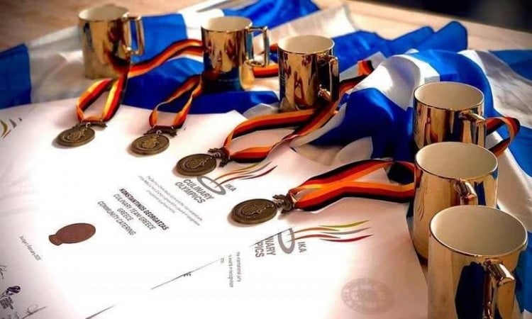 Χάλκινο μετάλλιο για την κουζίνα της Μακεδονίας στη Λέσχη Αρχιμαγείρων-Ζαχαροπλαστών Βορείου Ελλάδος «Ολύμπιος Ζευς»