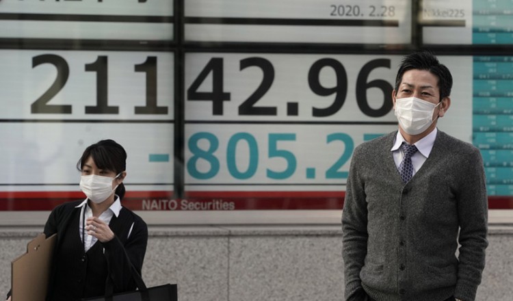 Economist: Τώρα αρχίζει η μεγάλη πρόκληση του κορονοϊού για τις κυβερνήσεις και τους πολίτες