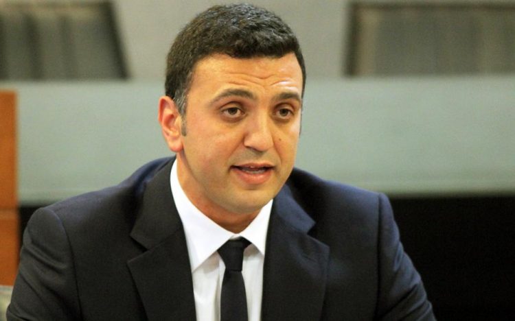 Βιντεοκλήση Κικίλια με τον 25χρονο που νόσησε από κορονοϊό και είχε διασωληνωθεί
