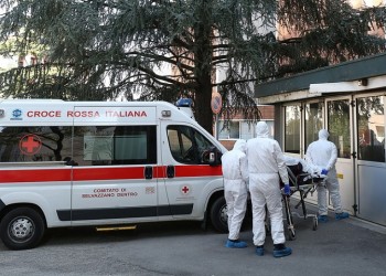 Σταθερή η αύξηση των κρουσμάτων κορονοϊού στην Ιταλία