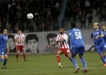 Ο Ολυμπιακός «κόλλησε» στο 0-0 με τη Λαμία (highlights)
