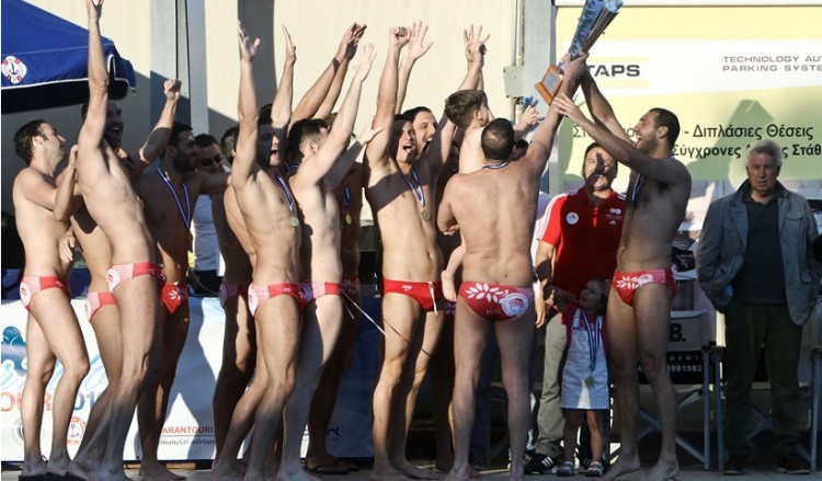 Ο Ολυμπιακός κυπελλούχος στο πόλο