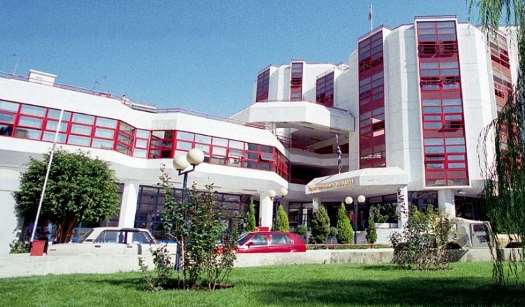 Άγνωστοι προκάλεσαν φθορές στο περίπτερο της ΔΑΠ στο Πανεπιστήμιο Πειραιά