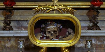 Σε εκκλησία της Ρώμης η κάρα του Αγίου Βαλεντίνου;