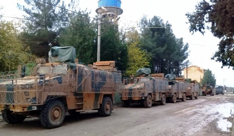 Μεταφορά τουρκικών στρατευμάτων από τον Έβρο στα σύνορα με τη Συρία