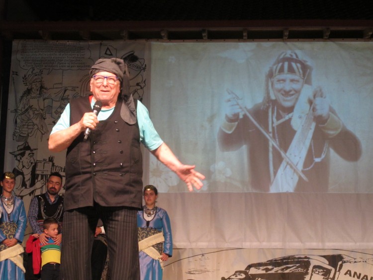 «Ζωή και κότα… με χαβίτς και με κορκότα» στην Επισκοπή Νάουσας (φωτο) - Media Gallery