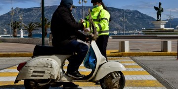 Πιο εντατικοί και αυστηροί οι έλεγχοι για την απαγόρευση κυκλοφορίας