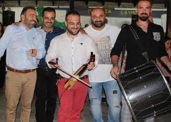 Λευτέρης & Μπάμπης Ραφαηλίδης: Τα αδέλφια που υπηρετούν με ήθος και σεβασμό την ποντιακή μουσική παράδοση