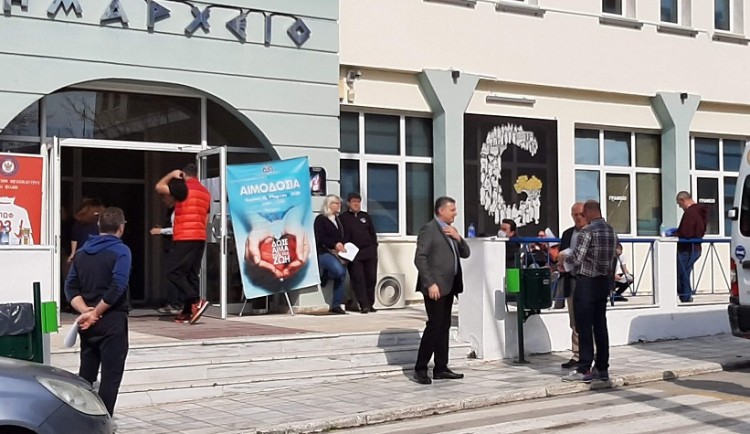 Μαζική συμμετοχή στην αιμοδοσία της Ένωσης Ποντίων Ωραιοκάστρου