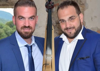 Πόντιοι καλλιτέχνες διασκεδάζουν και εμψυχώνουν τον κόσμο λόγω κορονοϊού (βίντεο)