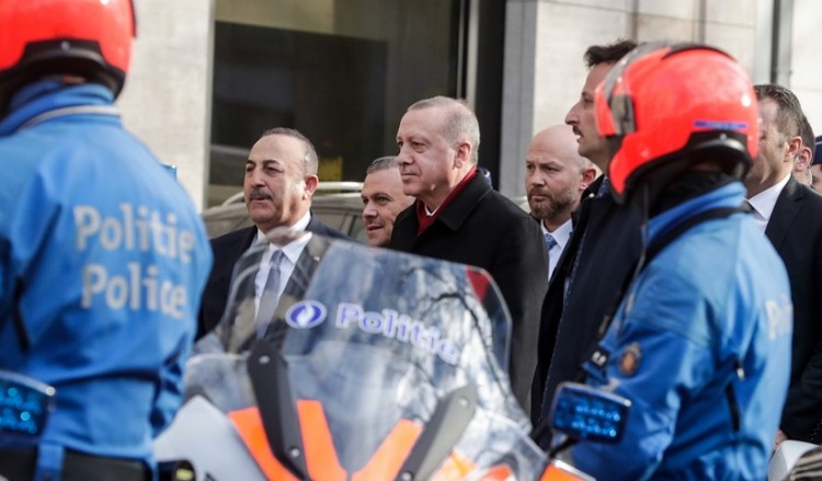 Τσαβούσογλου: Η συμφωνία ΕΕ-Τουρκίας για το Μεταναστευτικό πρέπει να επικαιροποιηθεί