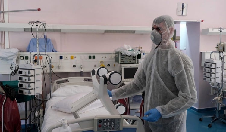 «Καμπανάκι» 239 επιστημόνων για τη μεταδοση του κορονοϊού – Γιατί καλούν τον ΠΟΥ να αναθεωρήσει τις οδηγίες 3