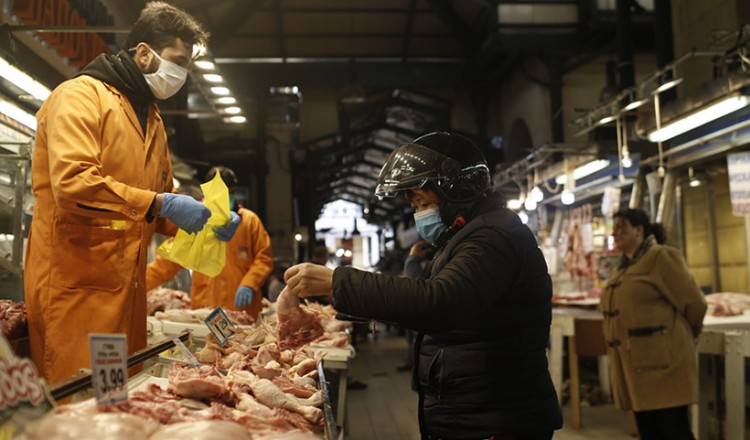 Κορονοϊός SARS-CoV-2: Μέτρα προστασίας στη Βαρβάκειο αγορά