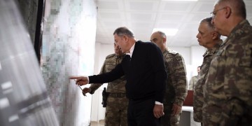 Η Τουρκία ξεκίνησε στρατιωτική επιχείρηση στην Ιντλίμπ της Συρίας