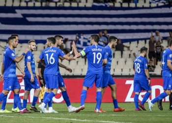 Έλληνες ποδοσφαιριστές συγκεντρώνουν χρήματα για δημιουργία ΜΕΘ