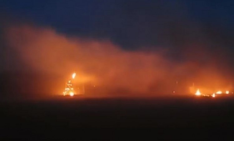 Μολότοφ, χημικά και πέτρες στα ελληνοτουρκικά σύνορα στον Έβρο (βίντεο)