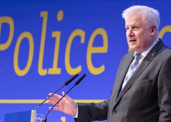 Γερμανία: Θα τηρήσουμε την δέσμευσή μας για υποδοχή ανηλίκων προσφύγων από την Ελλάδα