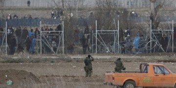 Η ΠΟΕ εκφράζει την αμέριστη συμπαράστασή της στους ένστολους στον Έβρο