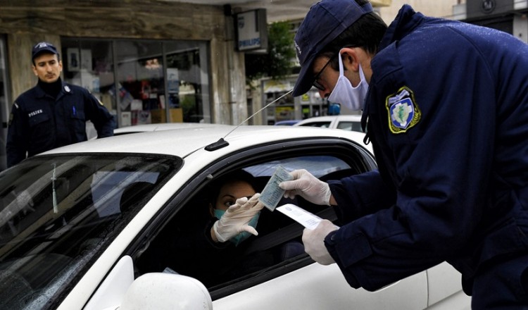 Παράταση του μέτρου απαγόρευσης κυκλοφορίας προανήγγειλε ο Γεωργιάδης