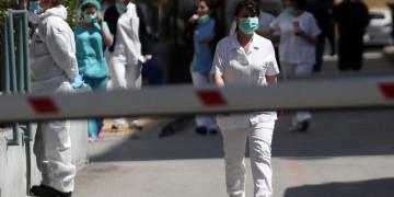 Κορονοϊός: Διασωληνωμένος 25χρονος στον «Ευαγγελισμό»