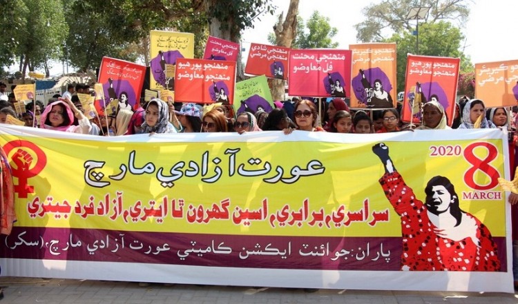 Παγκόσμια Ημέρα της Γυναίκας 2020: Στην Ασία, την εποχή του κορονοϊού