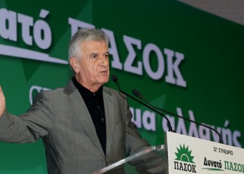 Πέθανε ο Φίλιππος Πετσάλνικος
