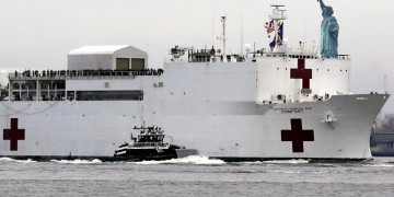 Έκκληση για βοήθεια από τον κυβερνήτη της Νέας Υόρκης στον «πόλεμο» με τον κορονοϊό