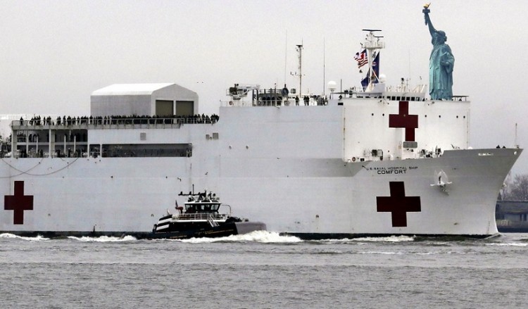 Έκκληση για βοήθεια από τον κυβερνήτη της Νέας Υόρκης στον «πόλεμο» με τον κορονοϊό