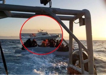 Βάρκες με αλλοδαπούς στο Αιγαίο συνοδεία τουρκικών ακταιωρών (βίντεο)