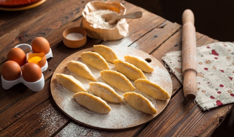 «Μένουμε σπίτι» και μαγειρεύουμε λαχταριστά ποντιακά πιάτα