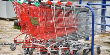 Διευκρινίσεις για σουπερμάρκετ, delivery και περίπτερα – Ποιες ώρες θα λειτουργούν