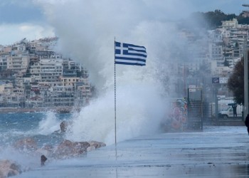 Ο «Ιανός» θέτει σε επιφυλακή τους δήμους της Αττικής