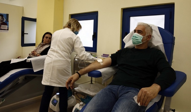 Μεγάλη αιμοδοσία στη Θεσσαλονίκη από τους Greek Legends 2004