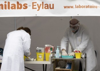 Covid-19: Πάνω από 10.000 οι νεκροί στη Γαλλία