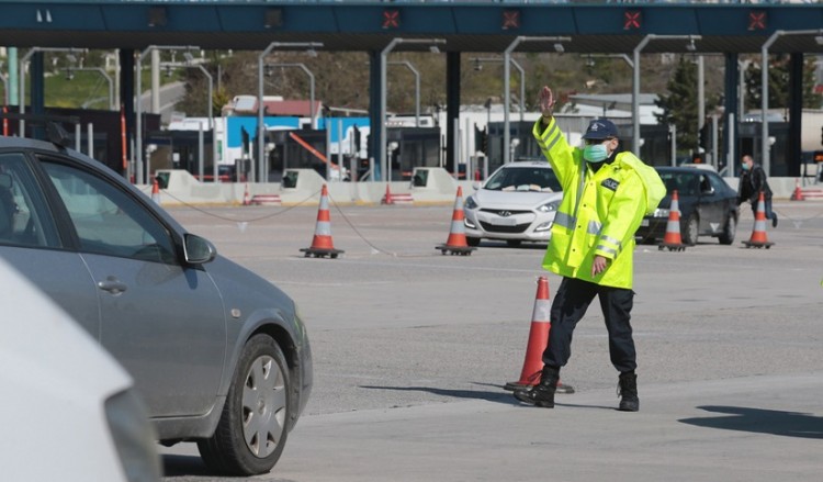 Ενισχυμένο σχέδιο για την απαγόρευση κυκλοφορίας – Μπλόκα, περιπολίες και πρόστιμα