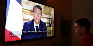 Μακρόν: Η Γαλλία δεν ήταν επαρκώς προετοιμασμένη για τον κορονοϊό