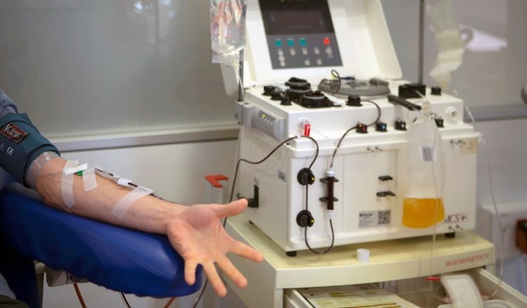 Βρετανία: Δοκιμές με πλάσμα σε ασθενείς με Covid-19
