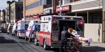 Covid-19: Η φονικότερη ημέρα για τη Νέα Υόρκη