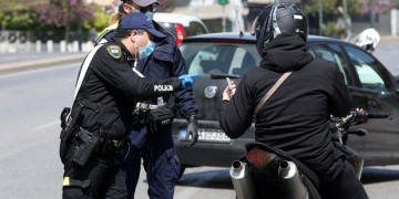 Σε lockdown Θεσσαλονίκη και Σέρρες – Κλείνουν μόνο τα Λύκεια, τα SMS για τις μετακινήσεις