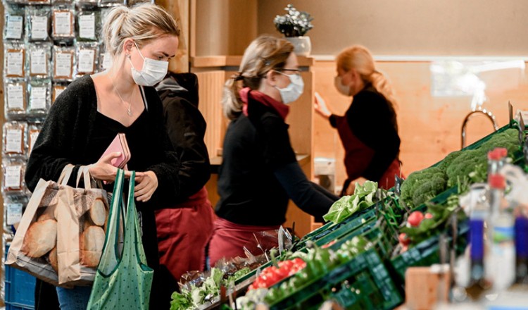 Εζρά Μπαρζιλάι: Ο SARS-CoV-2 θα μπορούσε να είναι πολύ πιο καταστροφικός.