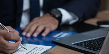 Τι προβλέπει η ΚΥΑ για την καταβολή των 600 ευρώ σε επιστήμονες